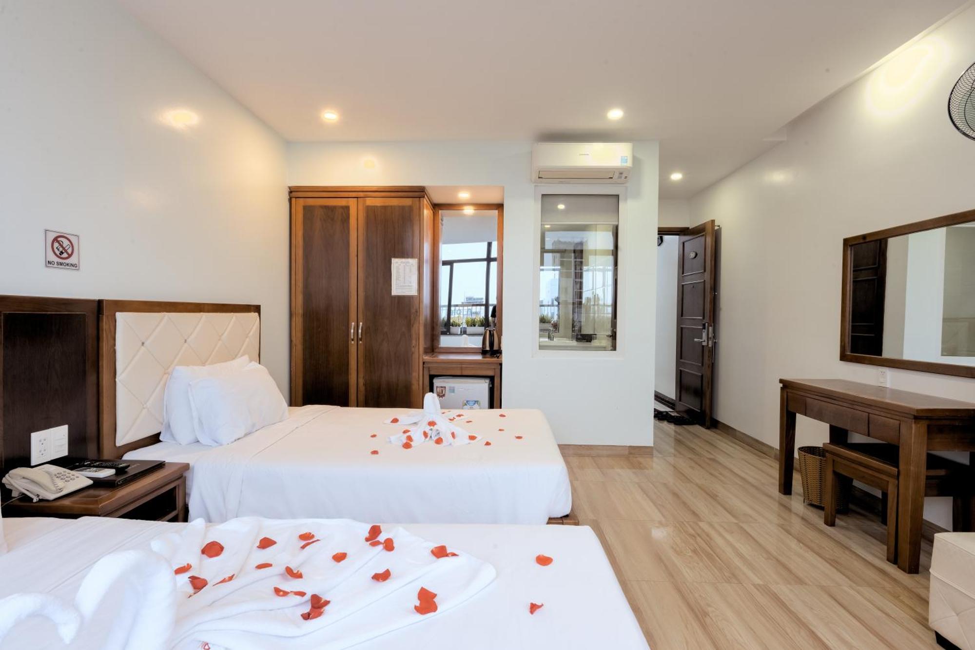 Dana Sailing Hotel Da Nang Exterior foto